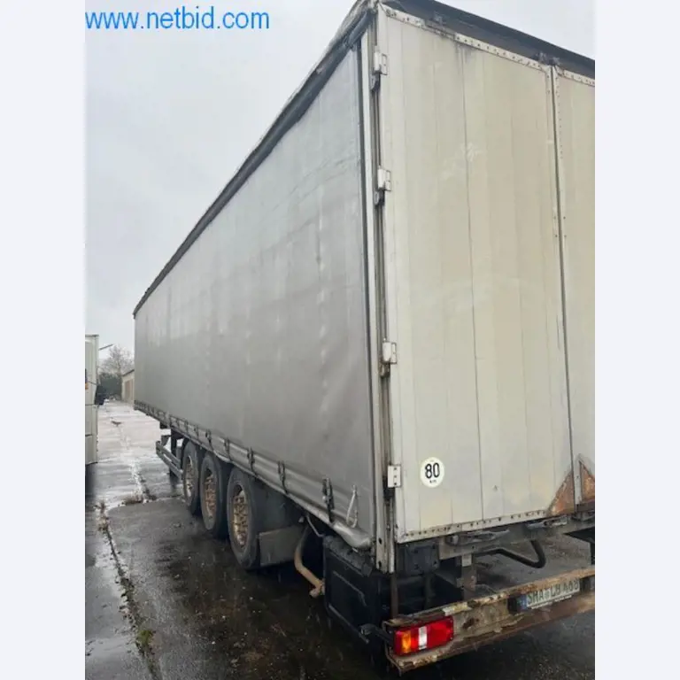 Vehicles of a freight forwarder-3