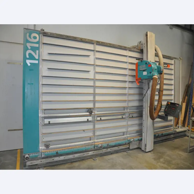 Tischlerei-/ Schreinerei-Maschinen; Schlosserei-Maschinen; Transport- und Lagerausstattung u.v.m.-1