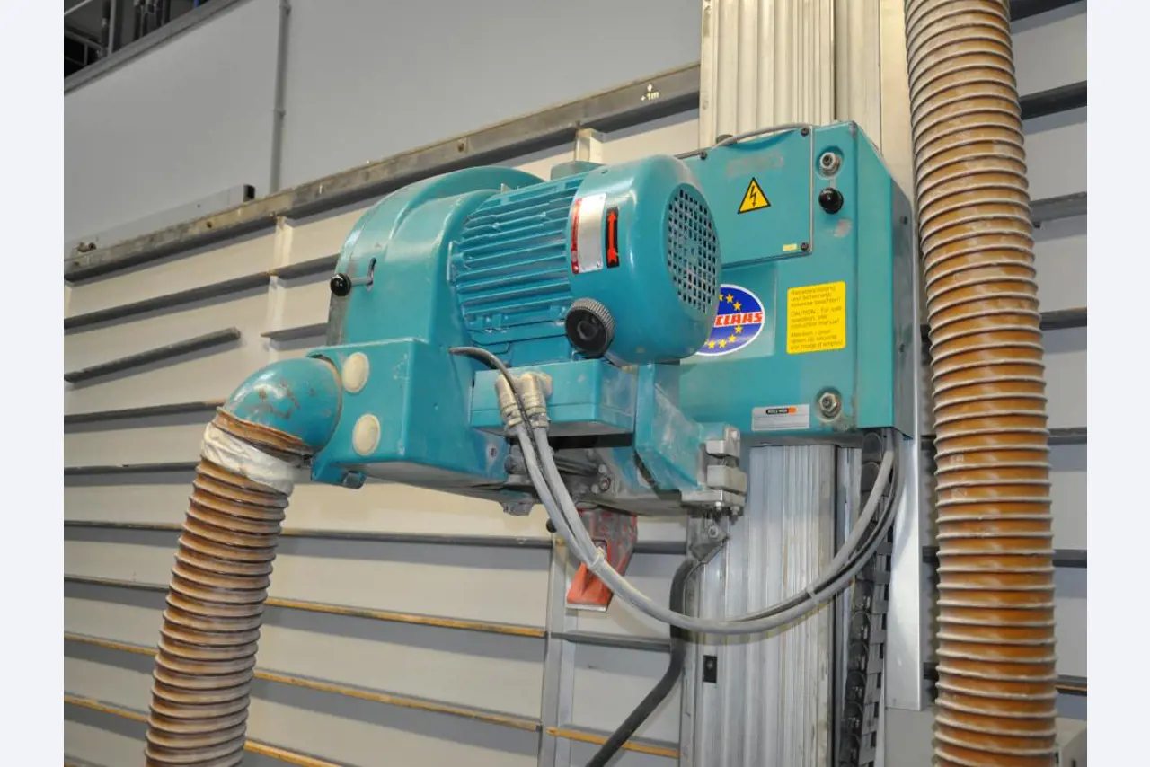 Tischlerei-/ Schreinerei-Maschinen; Schlosserei-Maschinen; Transport- und Lagerausstattung u.v.m.-4