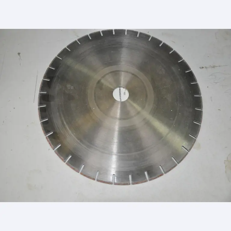 Tischlerei-/ Schreinerei-Maschinen; Schlosserei-Maschinen; Transport- und Lagerausstattung u.v.m.-8