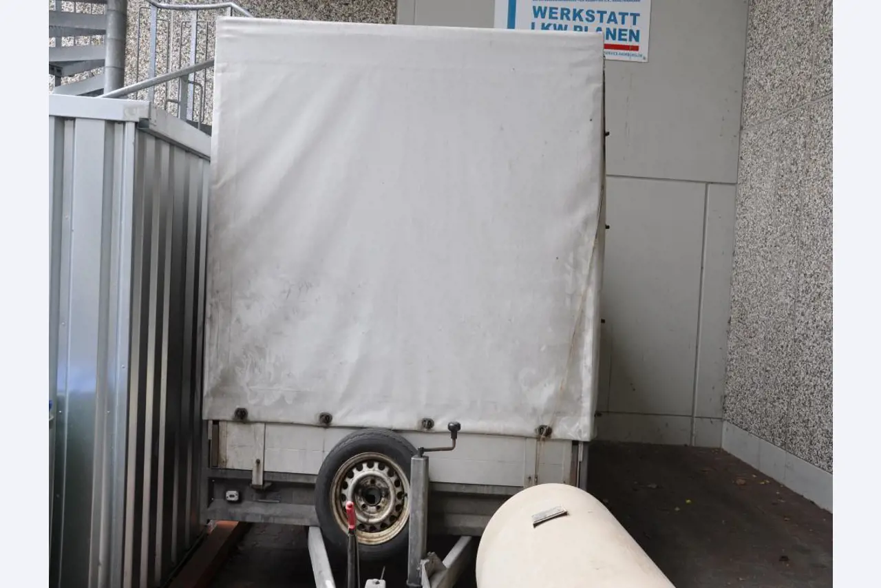 Tischlerei-/ Schreinerei-Maschinen; Schlosserei-Maschinen; Transport- und Lagerausstattung u.v.m.-2