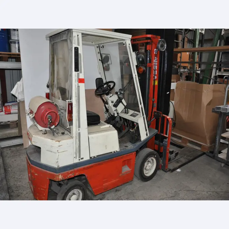 Tischlerei-/ Schreinerei-Maschinen; Schlosserei-Maschinen; Transport- und Lagerausstattung u.v.m.-1