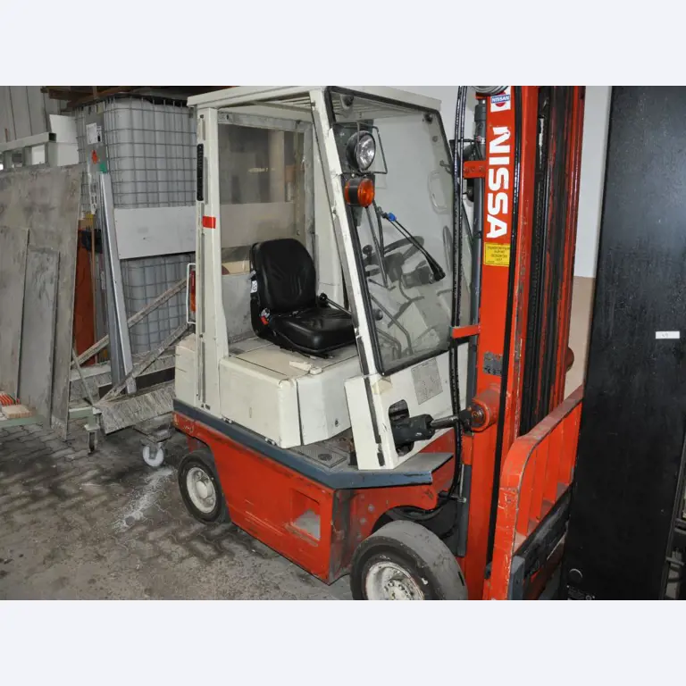 Tischlerei-/ Schreinerei-Maschinen; Schlosserei-Maschinen; Transport- und Lagerausstattung u.v.m.-2