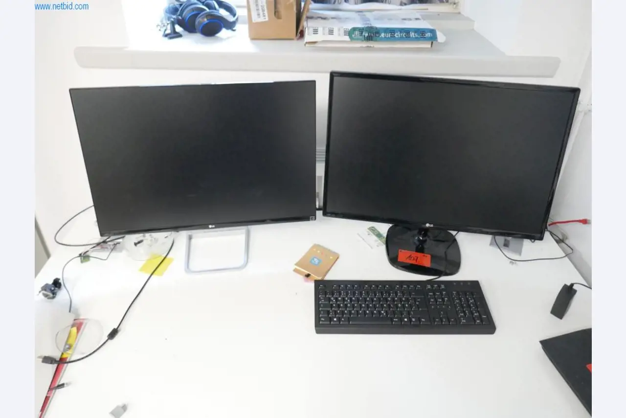 Dobrze utrzymany sprzęt laboratoryjny-1