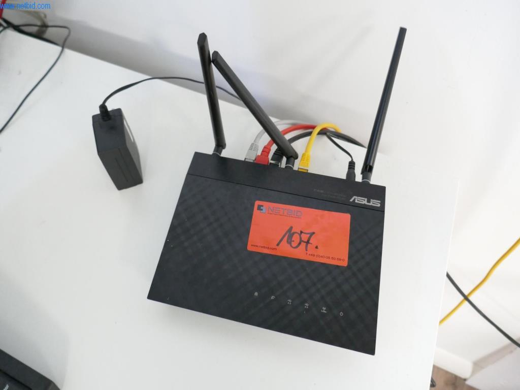 Dobrze utrzymany sprzęt laboratoryjny-2