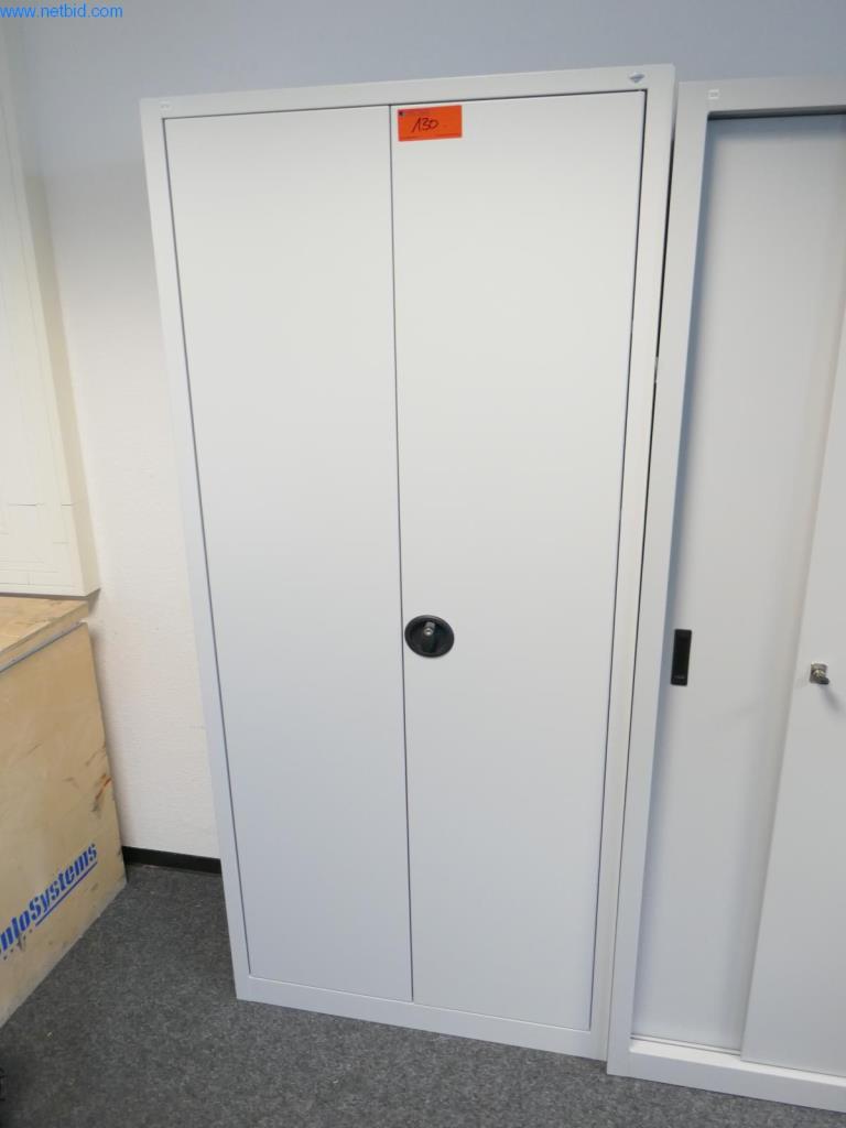 Dobrze utrzymany sprzęt laboratoryjny-1