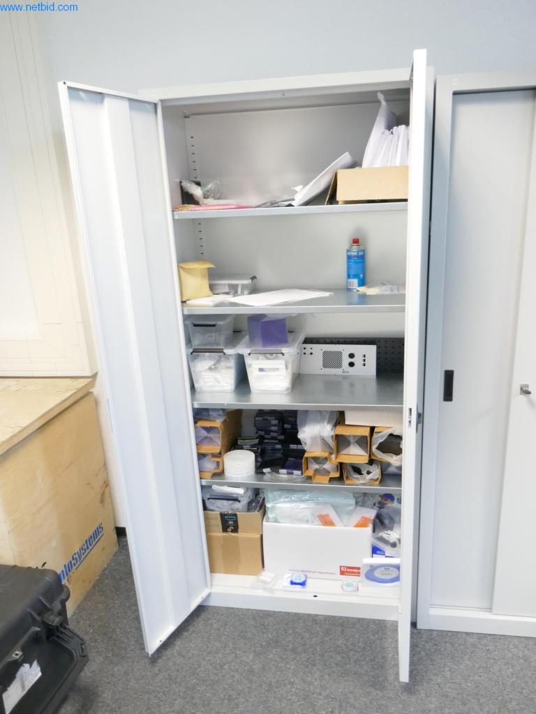 Dobrze utrzymany sprzęt laboratoryjny-2