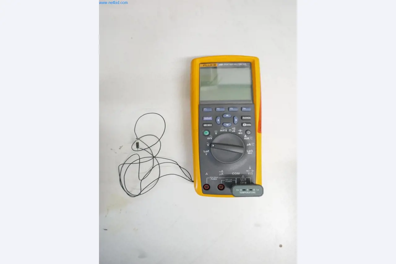 Dobrze utrzymany sprzęt laboratoryjny-1