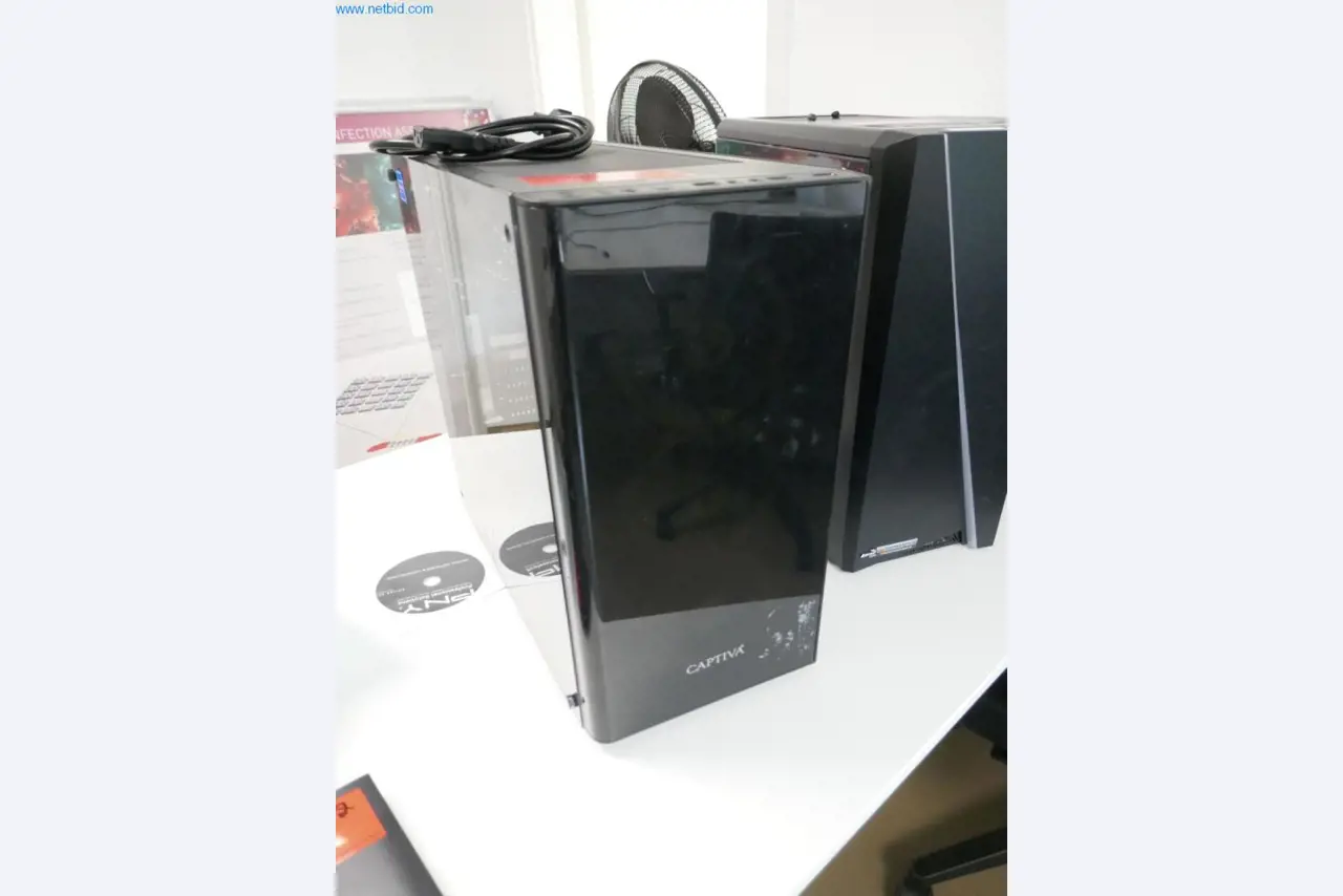 Gepflegte Laborausstattung-2