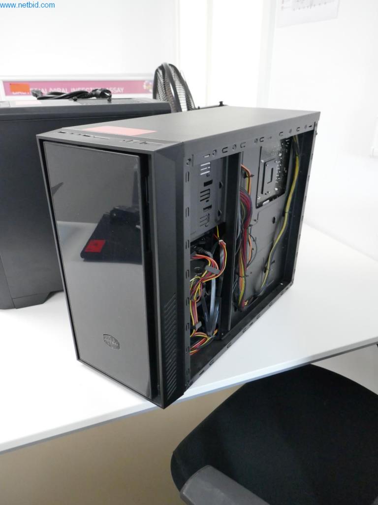 Gepflegte Laborausstattung-4