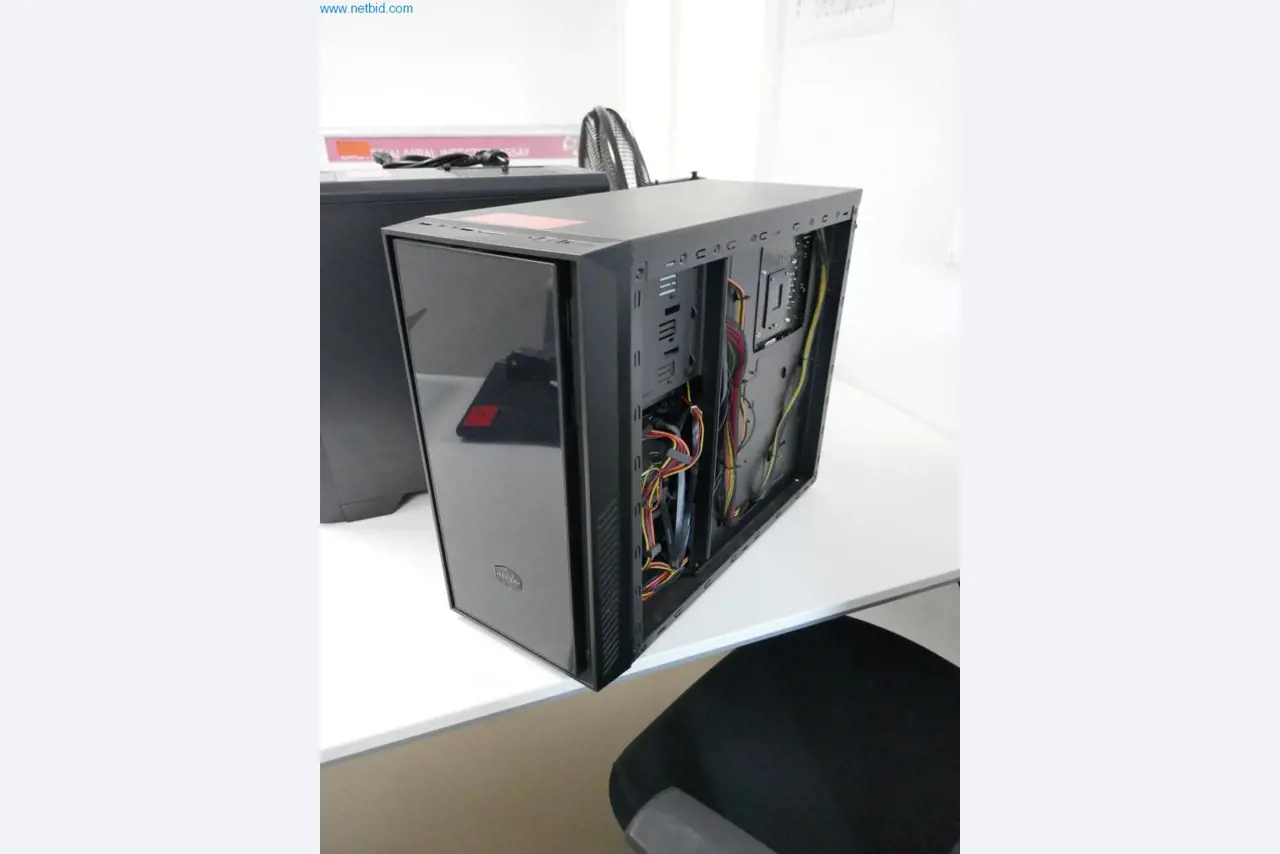 Gepflegte Laborausstattung-4