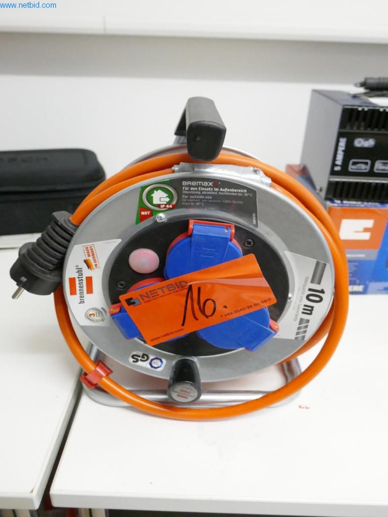 Dobrze utrzymany sprzęt laboratoryjny-1