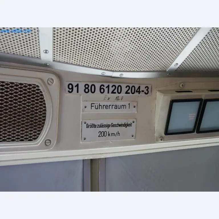 Locomotoras de ferrocarril <!--Flota de vehículos, equipos de oficina-->-10