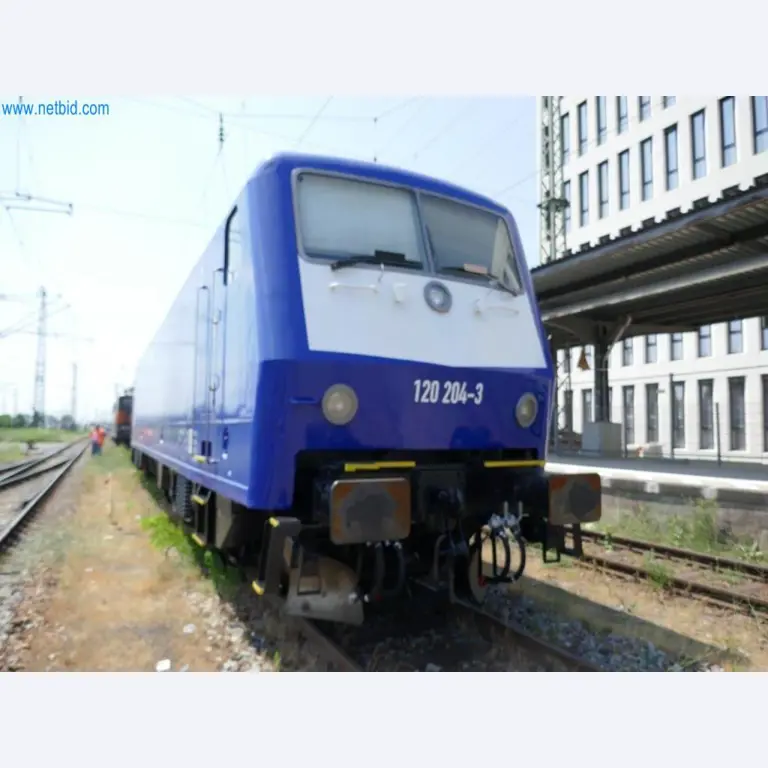 Locomotoras de ferrocarril <!--Flota de vehículos, equipos de oficina-->-1