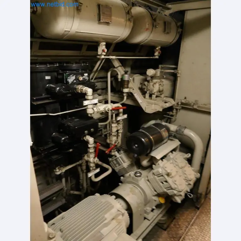 Locomotoras de ferrocarril <!--Flota de vehículos, equipos de oficina-->-8