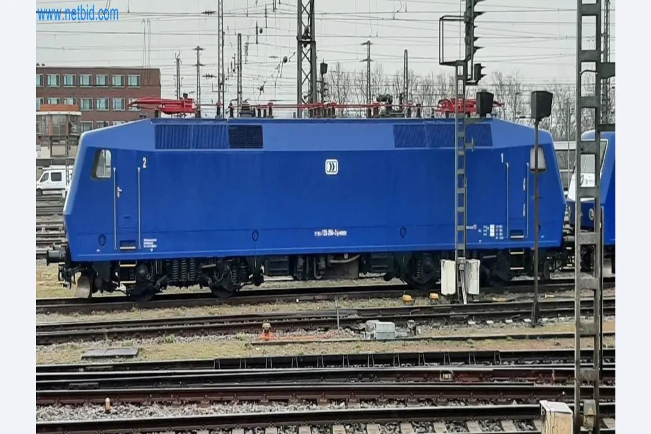 Locomotoras de ferrocarril <!--Flota de vehículos, equipos de oficina-->-1