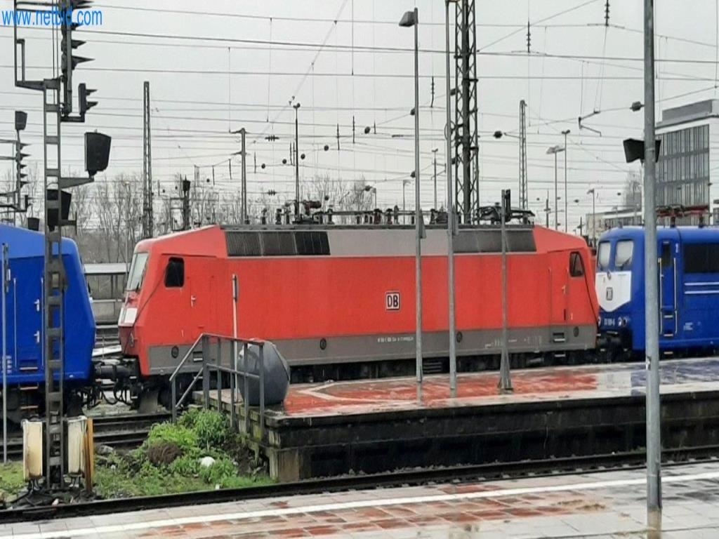 Locomotoras de ferrocarril <!--Flota de vehículos, equipos de oficina-->-1