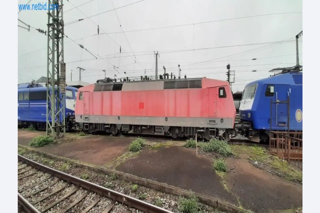 Locomotoras de ferrocarril <!--Flota de vehículos, equipos de oficina-->-2