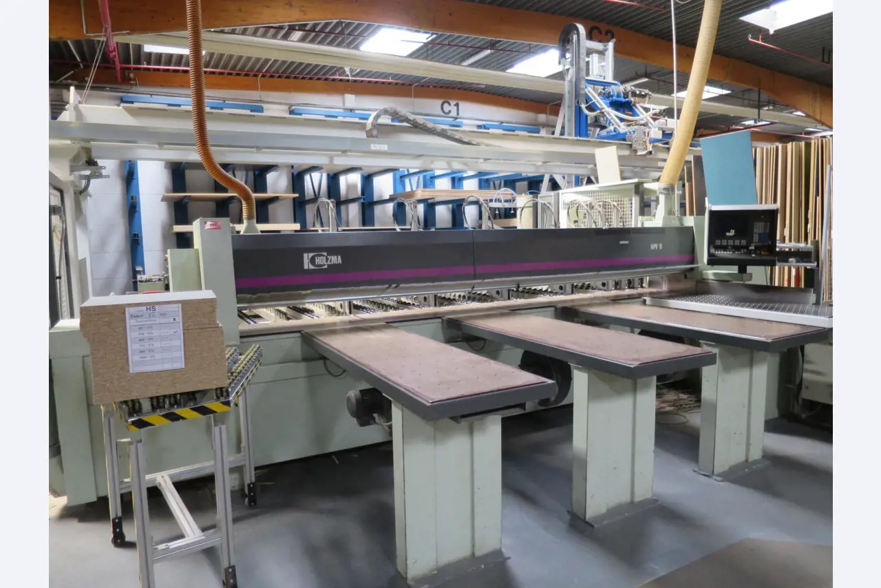 Máquinas para trabalhar madeira para a produção de móveis de cozinha-19