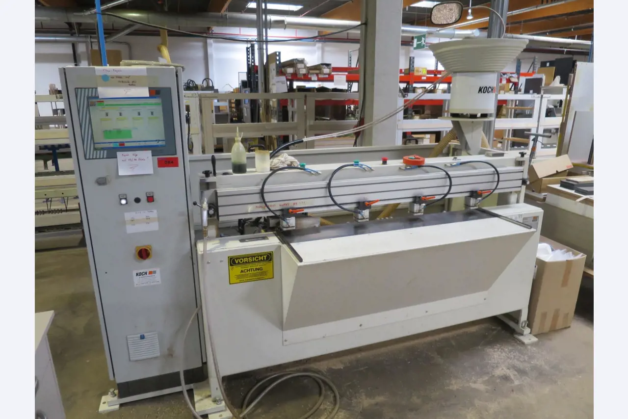 Máquinas para trabalhar madeira para a produção de móveis de cozinha-28