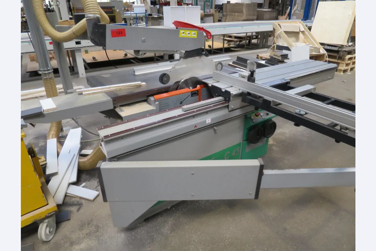 Máquinas para trabalhar madeira para a produção de móveis de cozinha-55