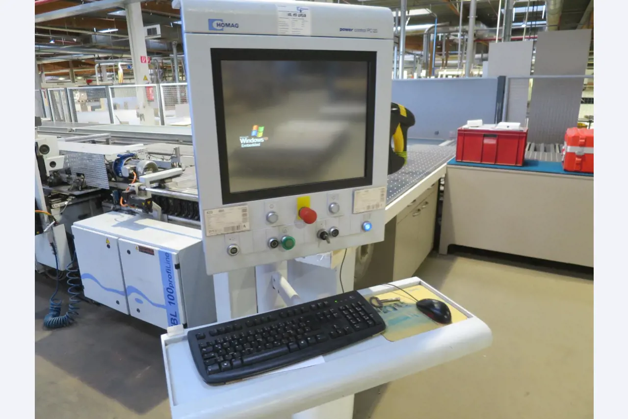 Máquinas para trabalhar madeira para a produção de móveis de cozinha-61