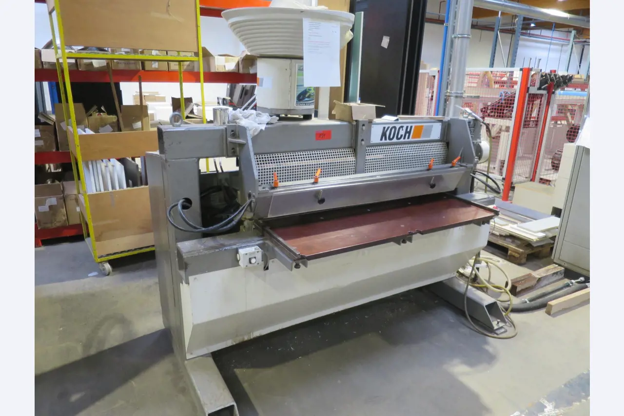 Máquinas para trabalhar madeira para a produção de móveis de cozinha-63