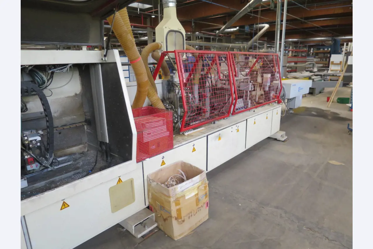 Máquinas para trabalhar madeira para a produção de móveis de cozinha-82