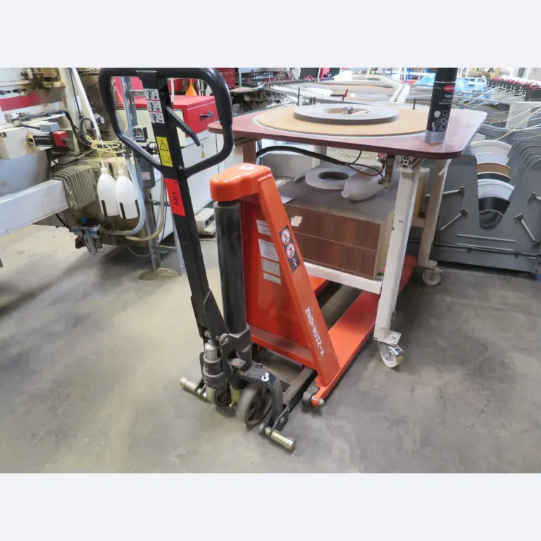 Máquinas para trabalhar madeira para a produção de móveis de cozinha-84