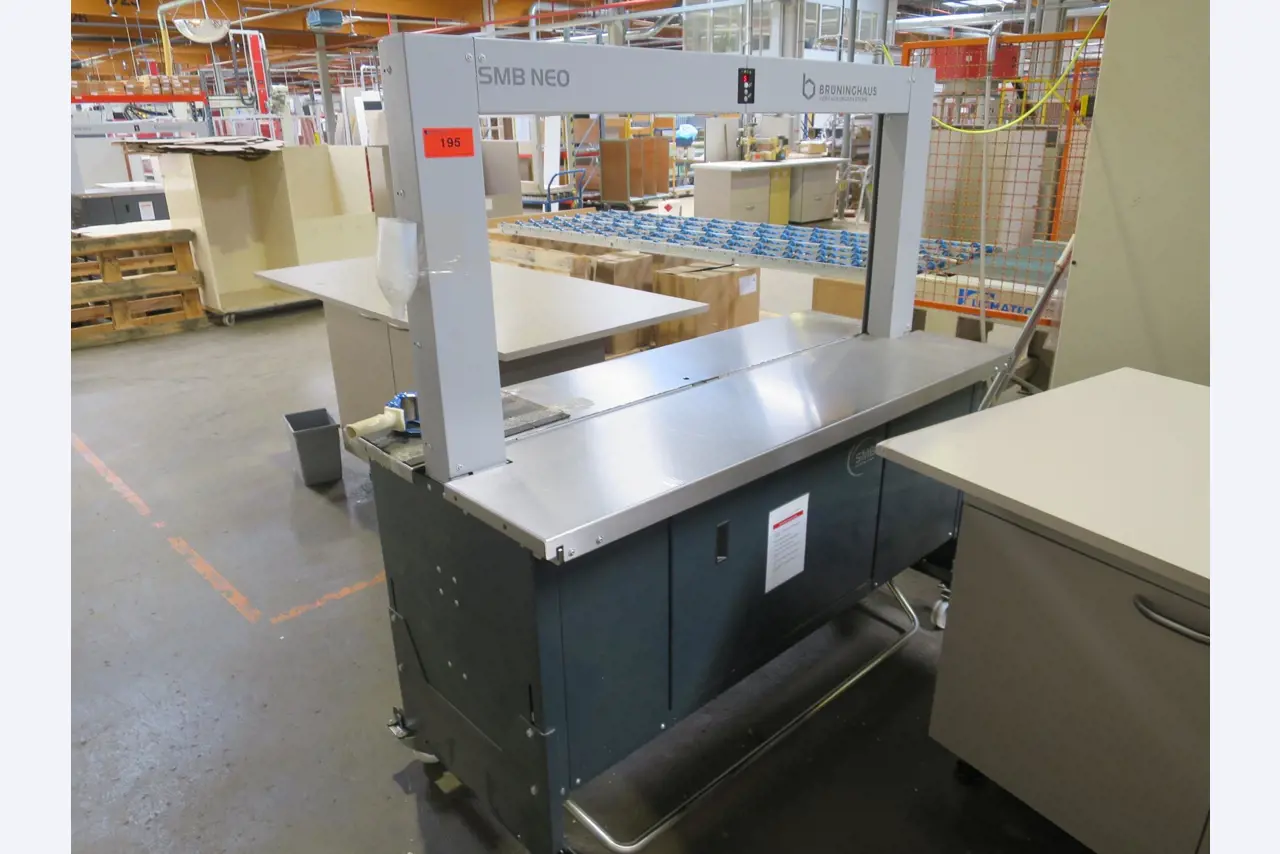 Máquinas para trabalhar madeira para a produção de móveis de cozinha-86