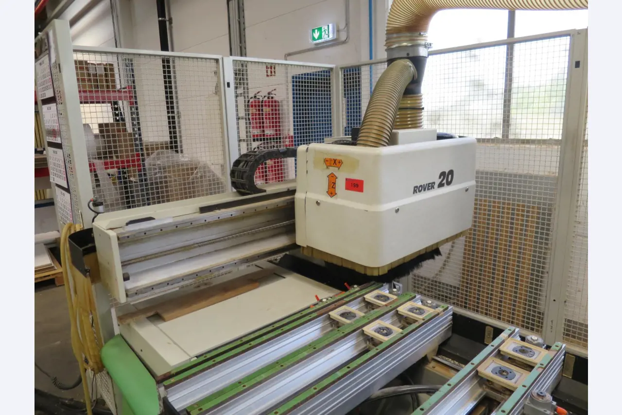 Máquinas para trabalhar madeira para a produção de móveis de cozinha-88