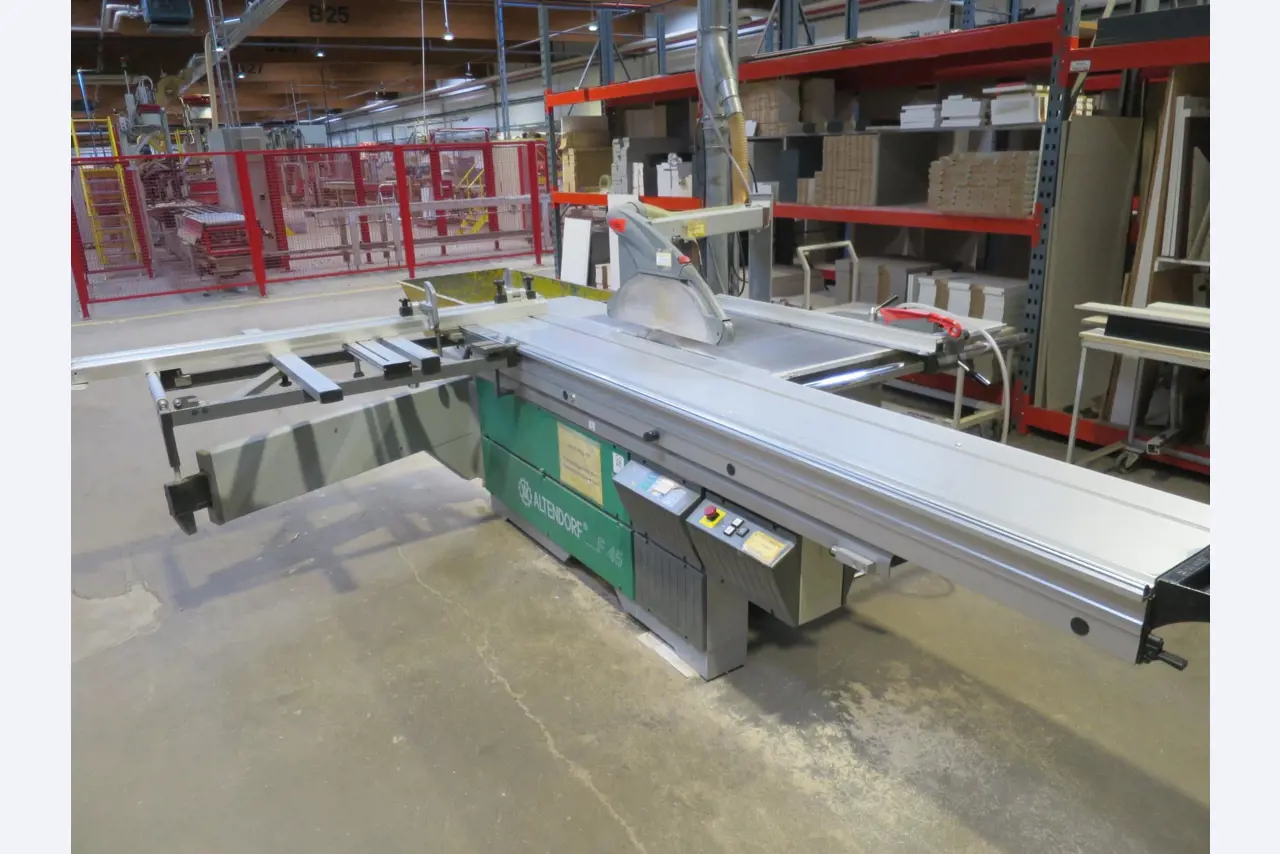 Máquinas para trabalhar madeira para a produção de móveis de cozinha-9