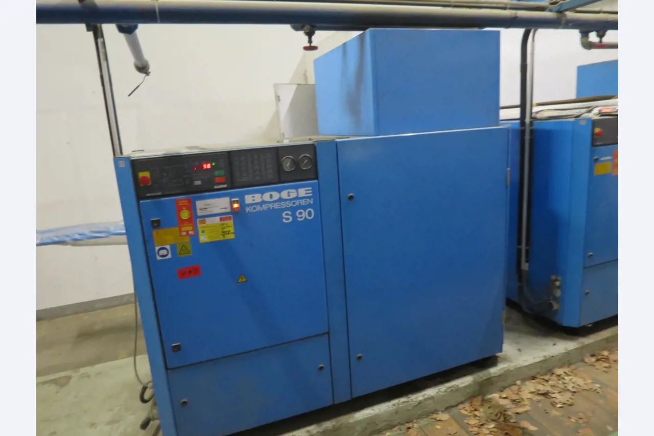 Máquinas para trabalhar madeira para a produção de móveis de cozinha-90