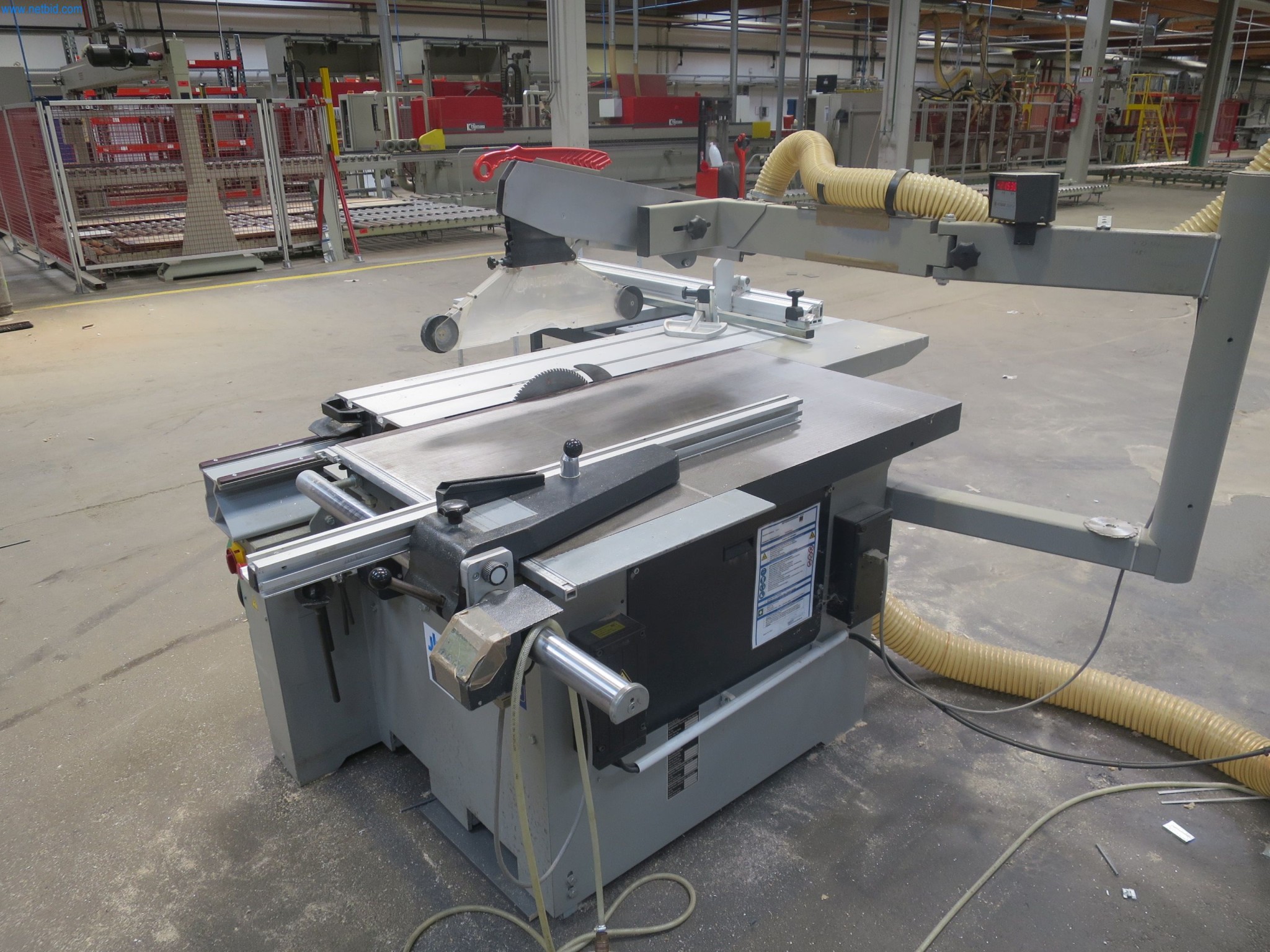 Maszyny do obróbki drewna do produkcji mebli kuchennych-3