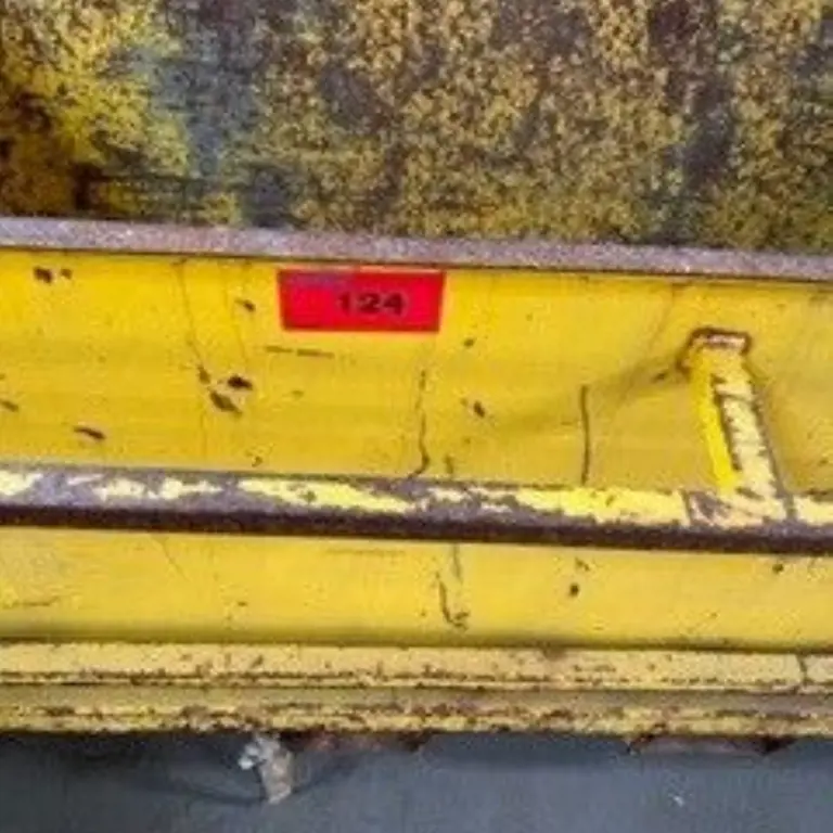 Metal bucket
