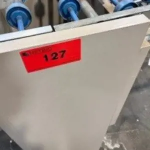 Roller conveyor