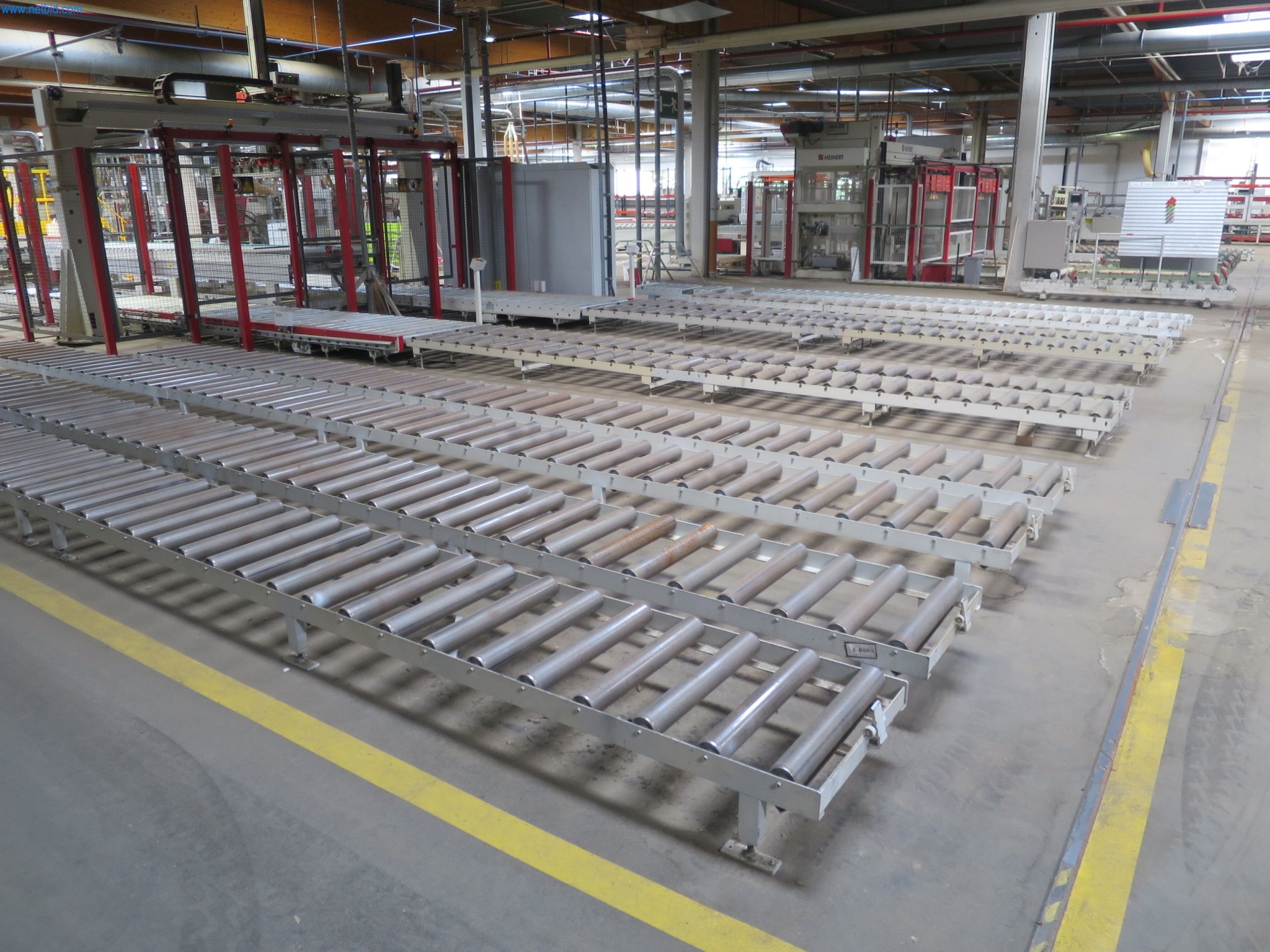 Maszyny do obróbki drewna do produkcji mebli kuchennych-1