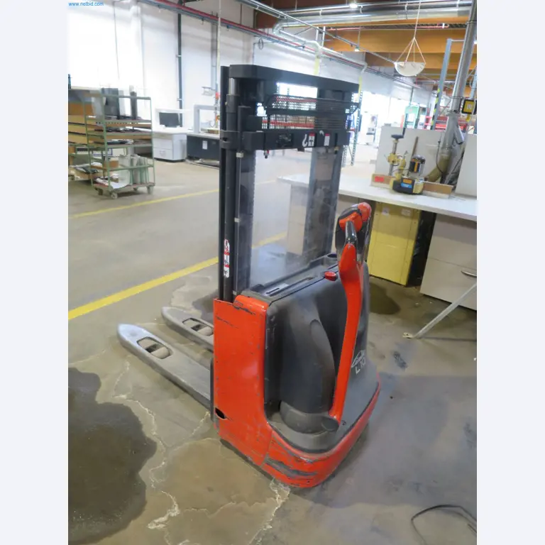 Maszyny do obróbki drewna do produkcji mebli kuchennych-1