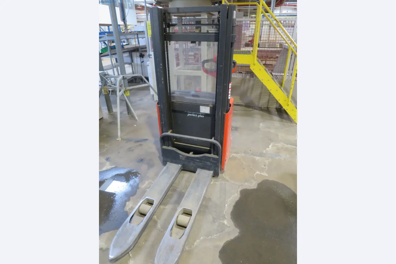 Maszyny do obróbki drewna do produkcji mebli kuchennych-2