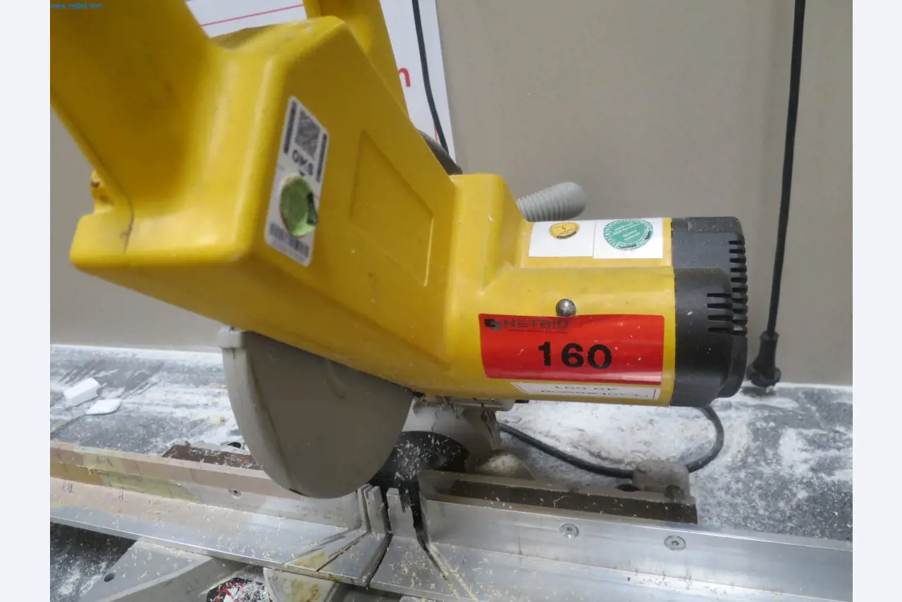 Holzbearbeitungsmaschinen zur Herstellung von Küchenmöbeln-1