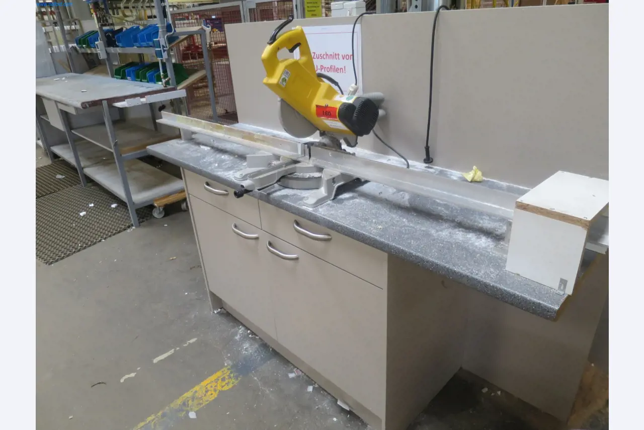 Holzbearbeitungsmaschinen zur Herstellung von Küchenmöbeln-3