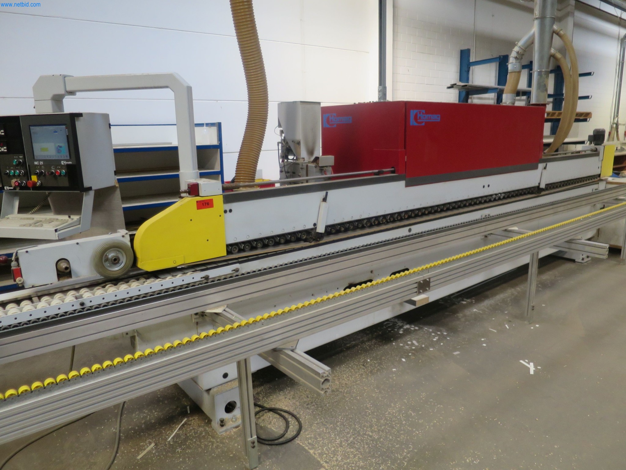 Maszyny do obróbki drewna do produkcji mebli kuchennych-1