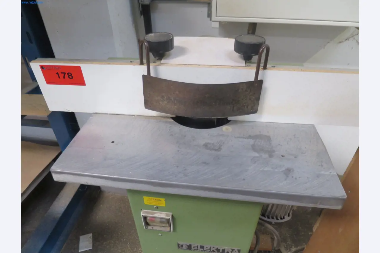 Holzbearbeitungsmaschinen zur Herstellung von Küchenmöbeln-2