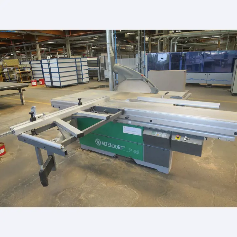 Maszyny do obróbki drewna do produkcji mebli kuchennych-2