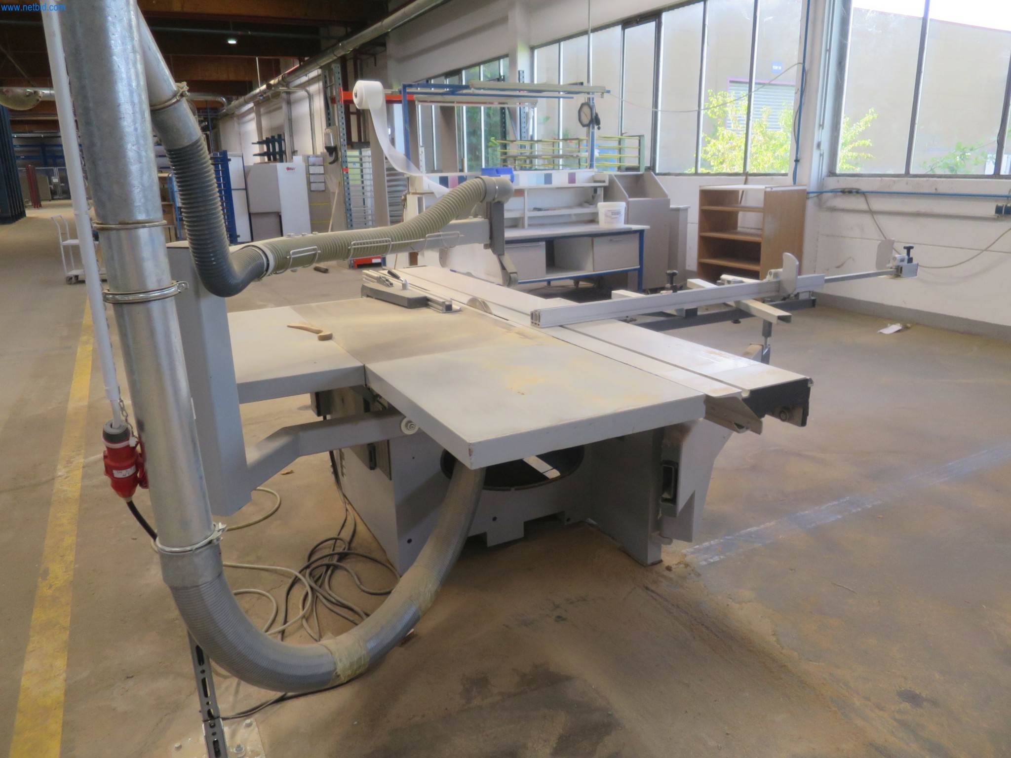 Maszyny do obróbki drewna do produkcji mebli kuchennych-4