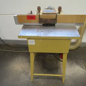 Fresadora de banco Scheppach HF-33