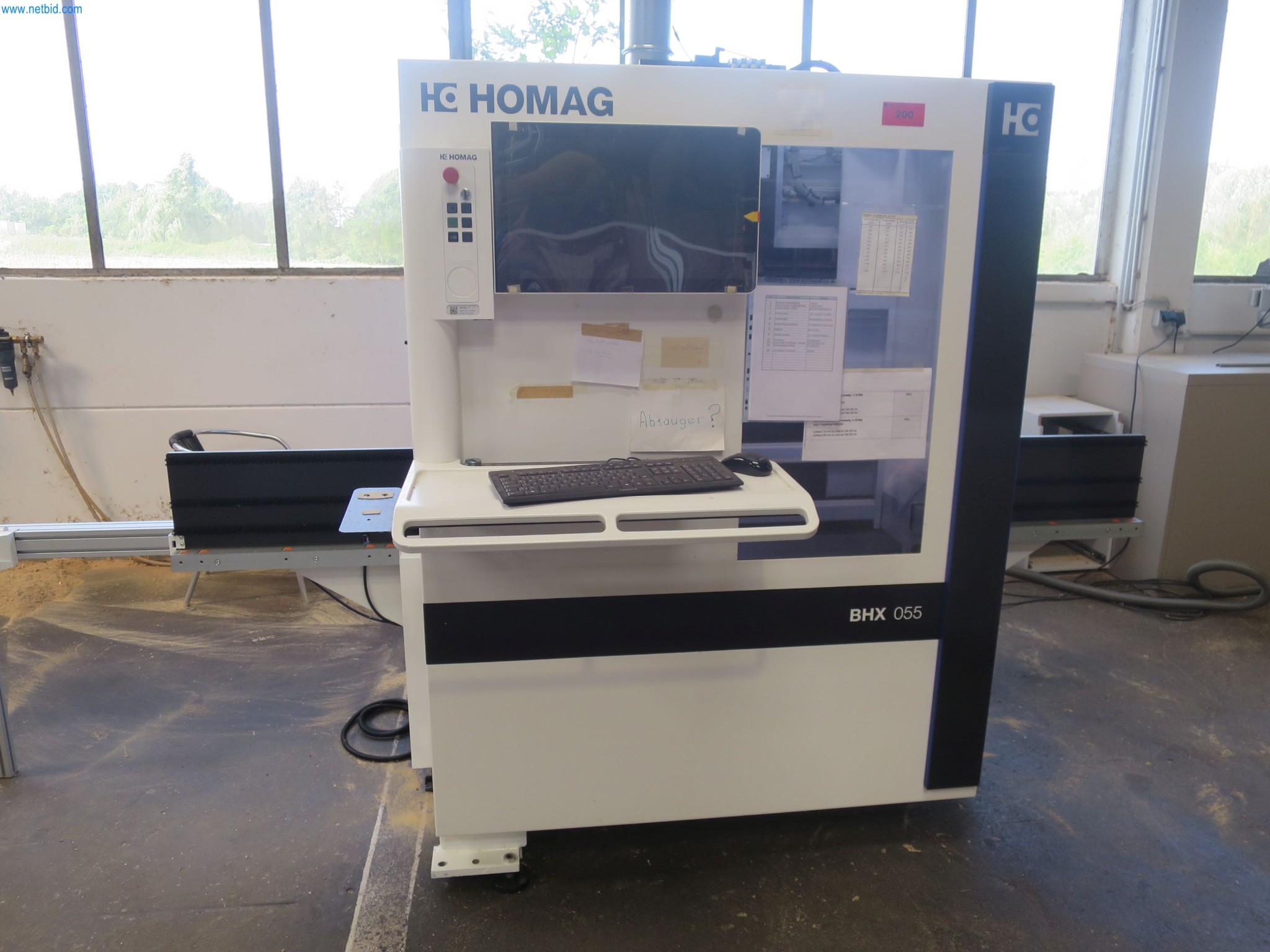 Maszyny do obróbki drewna do produkcji mebli kuchennych-1