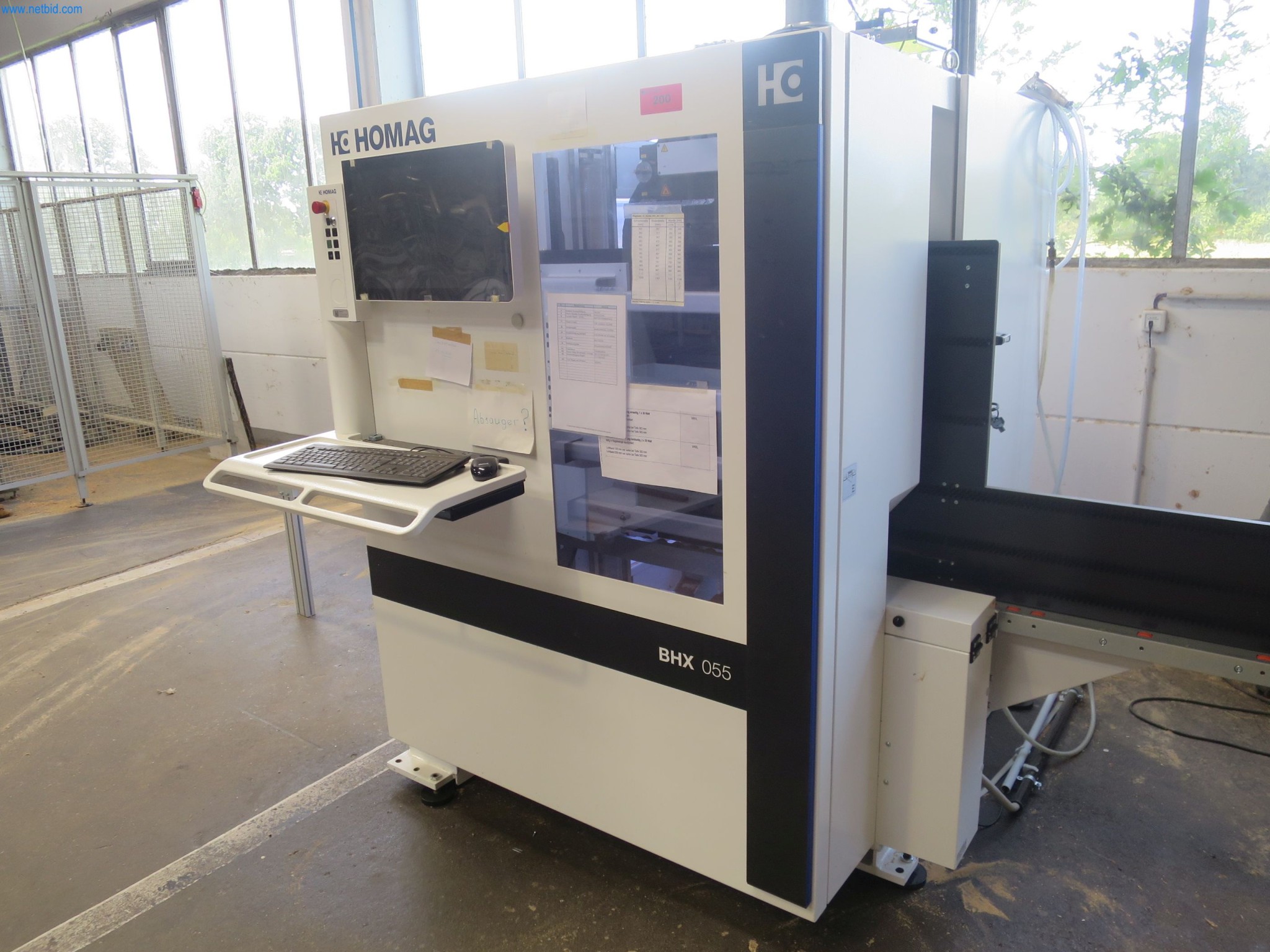 Maszyny do obróbki drewna do produkcji mebli kuchennych-2