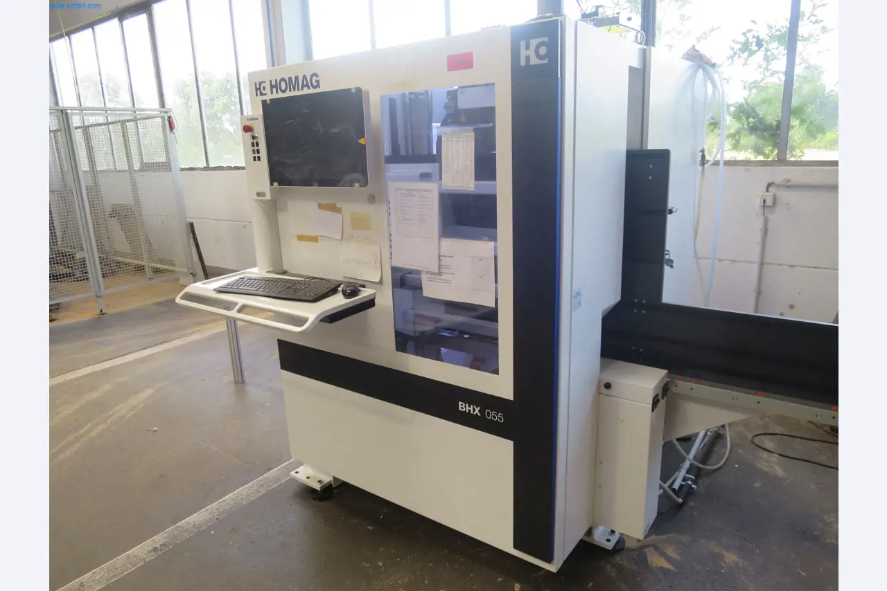 Maszyny do obróbki drewna do produkcji mebli kuchennych-2