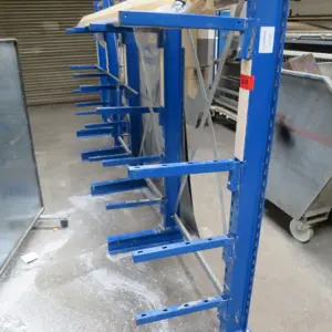Estantería cantilever
